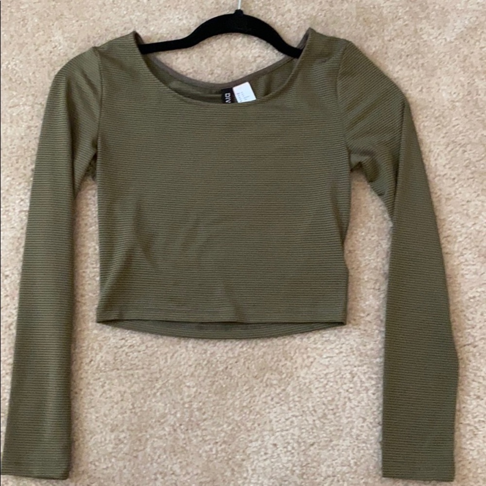 H&M Ribbed Crop Top